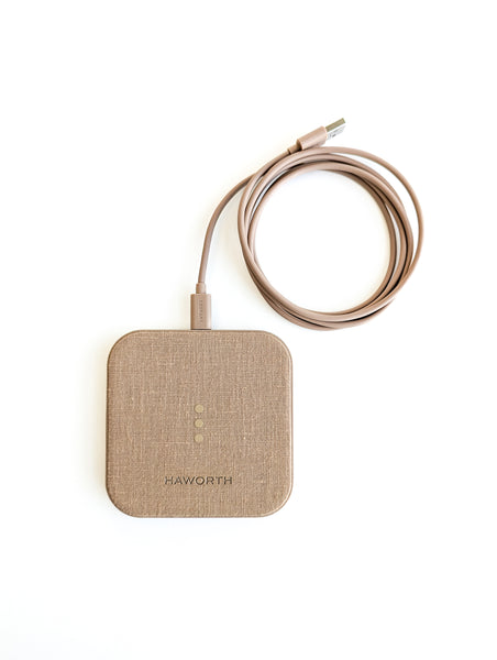 CATCH:1 single device charging pad by Courant